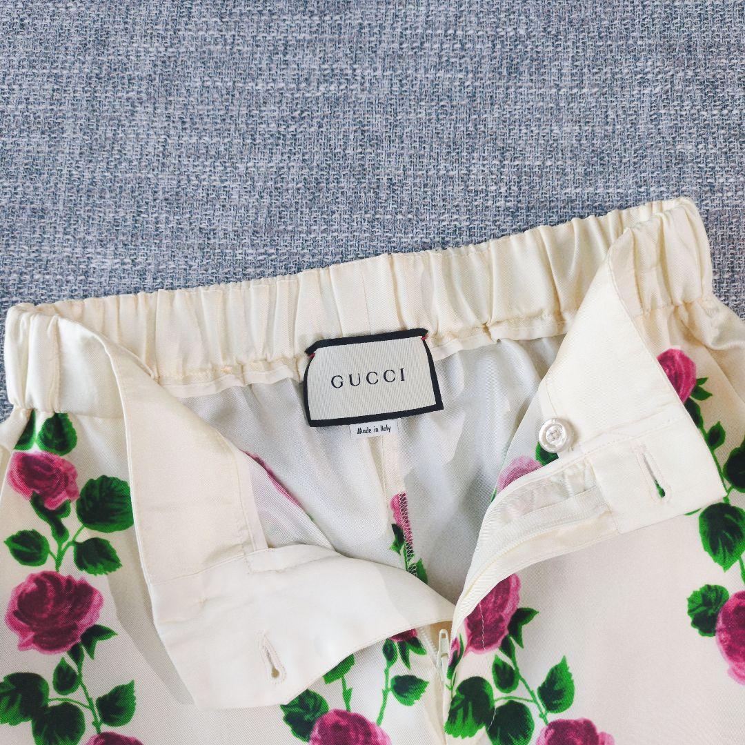 美品✨グッチ　プリーツスカート　シェリーライン　サイズ8　ホワイト　シルク混 グッチGUCCI シェリーラインツイードセットアップスーツ