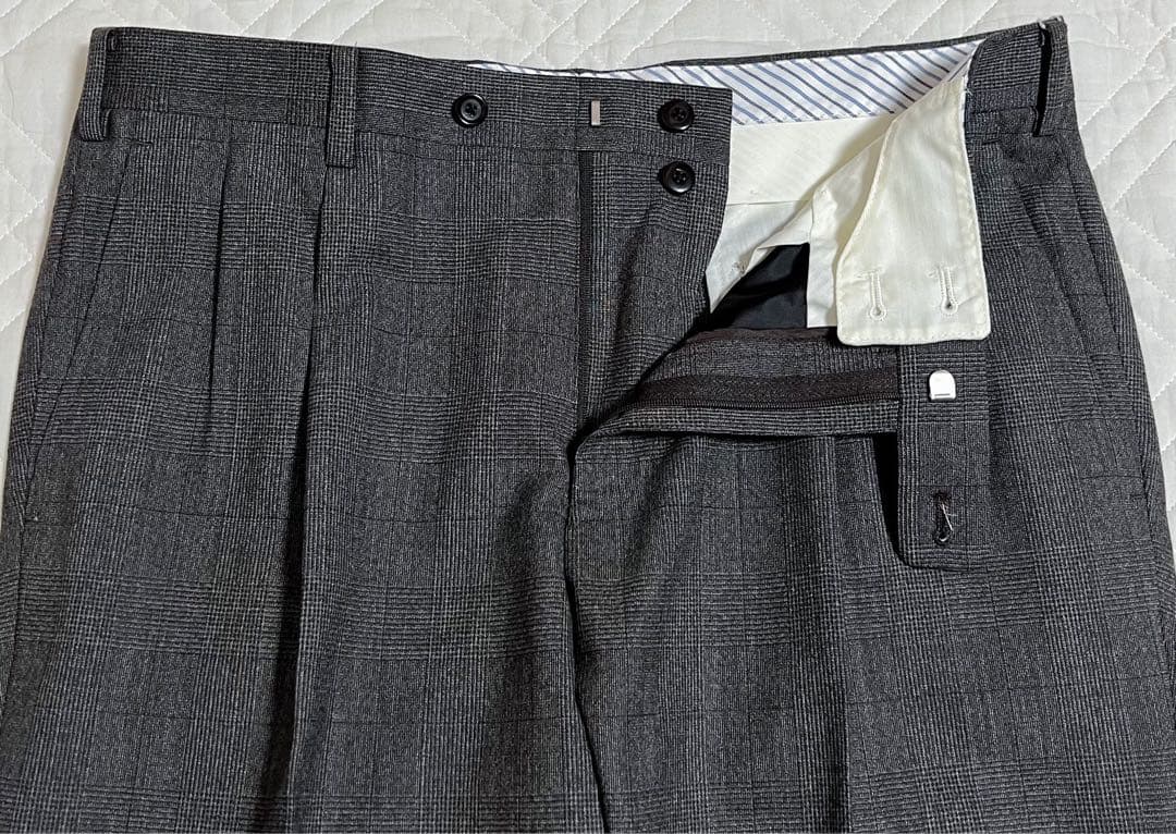 新品 タグ付き HILTON スーツ グアベロ ウール100% グレー チェック