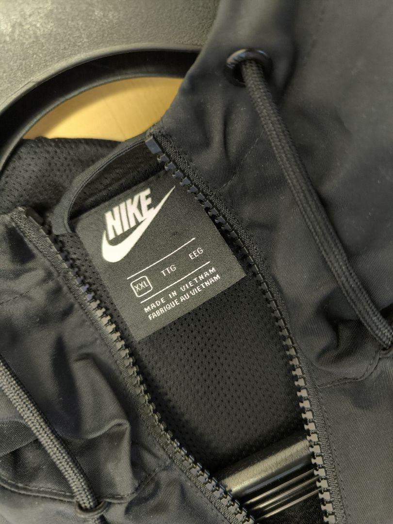NIKE　ナイロンジャケット　ウィンドブレーカー　カタカナ　ネオン　蛍光