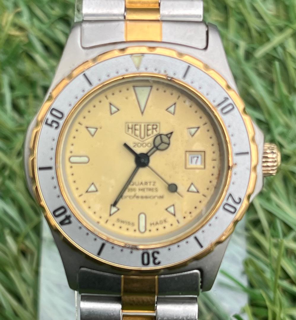 希少◎旧HEUER ホイヤー 2000プロフェッショナルデイト 希少◎旧HEUER ホイヤー 2000プロフェッショナルデイト