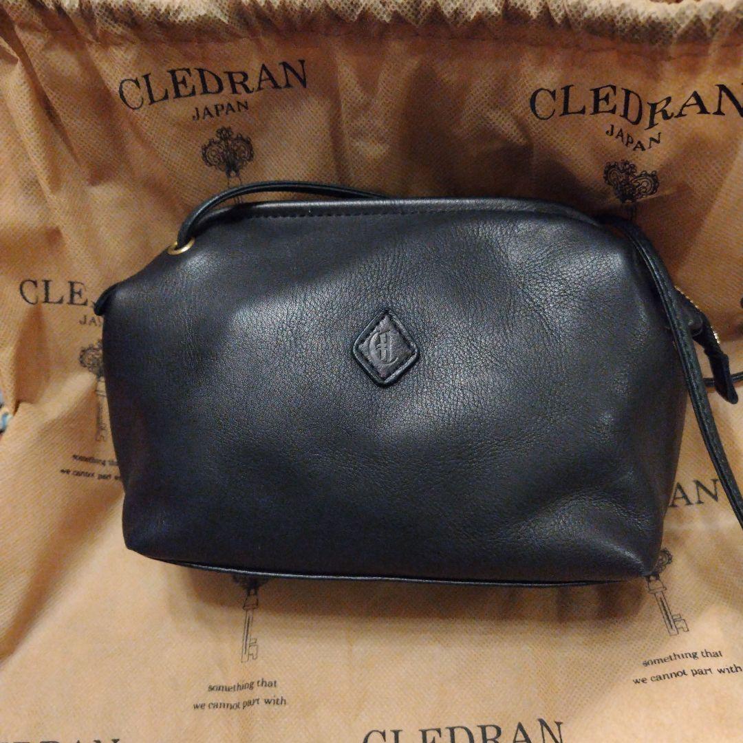 CLEDRAN ブラックレザーショルダーバッグ レディース