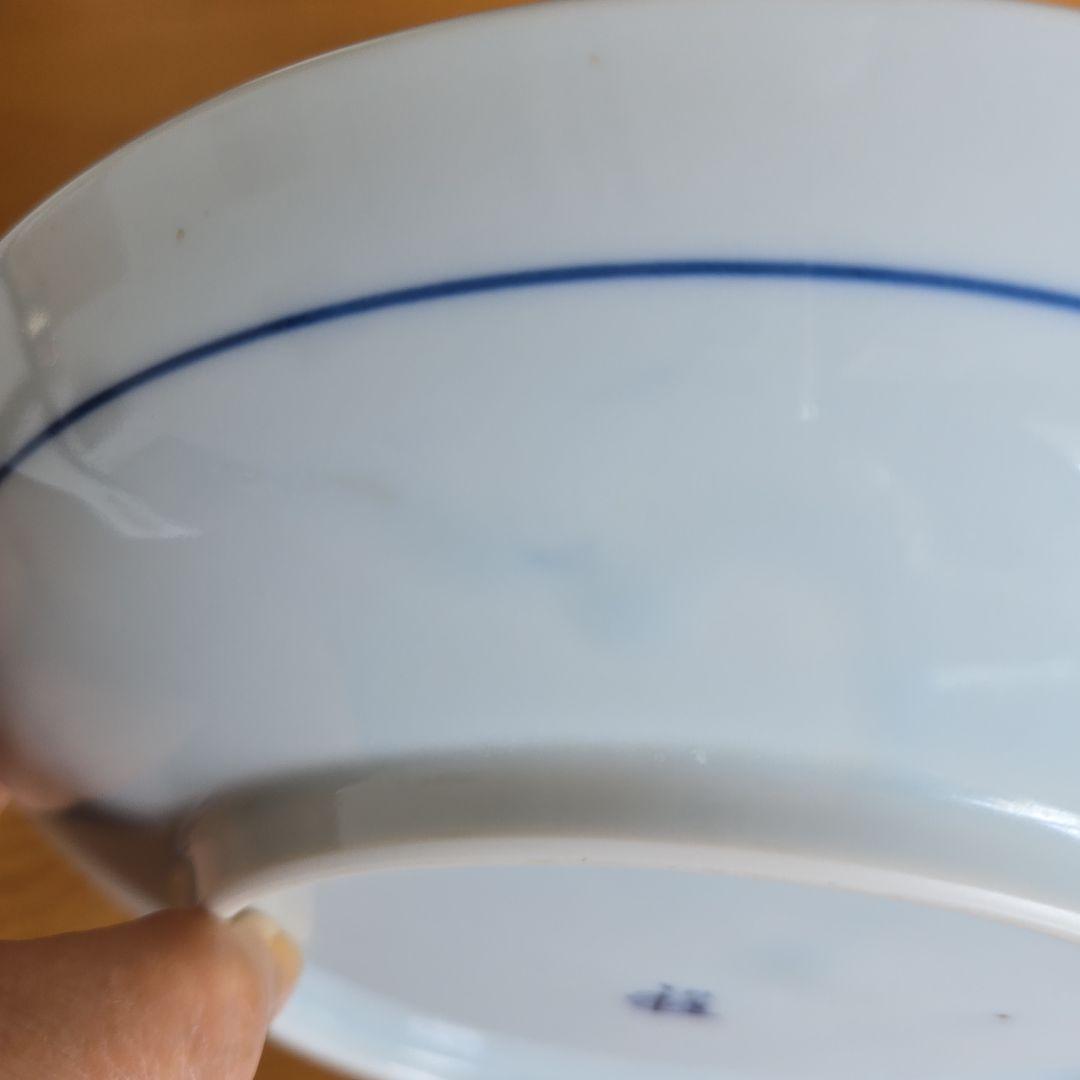 003 青い花と鳥の模様の平皿 工芸品