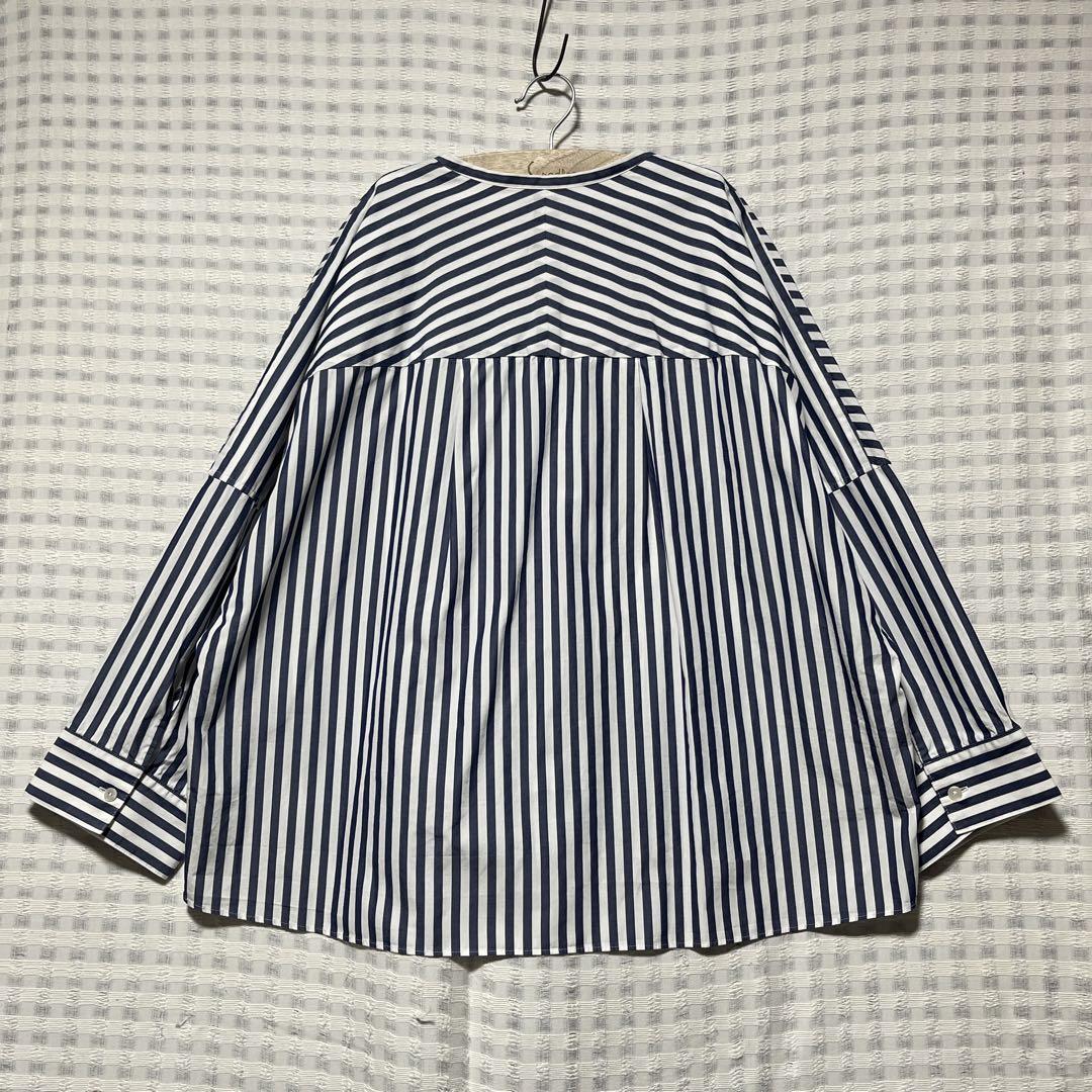 Spick & Span ノーカラー ストライプ シャツ