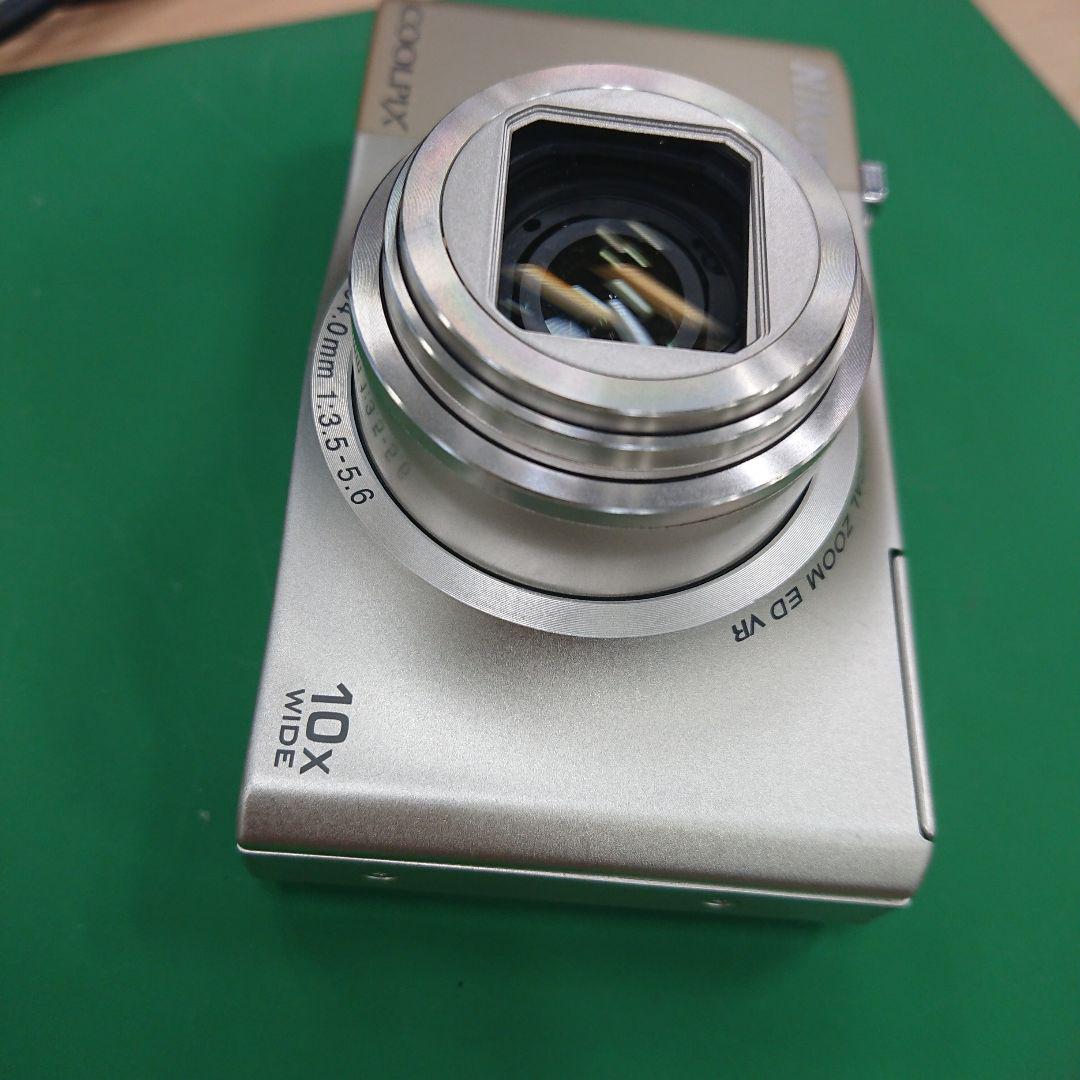 Nikon CoolPix S8000 バッテリー付属