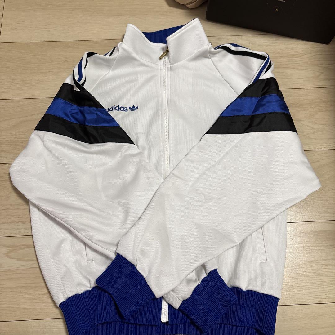adidas ジャージ ホワイト/ブルー デサント社製