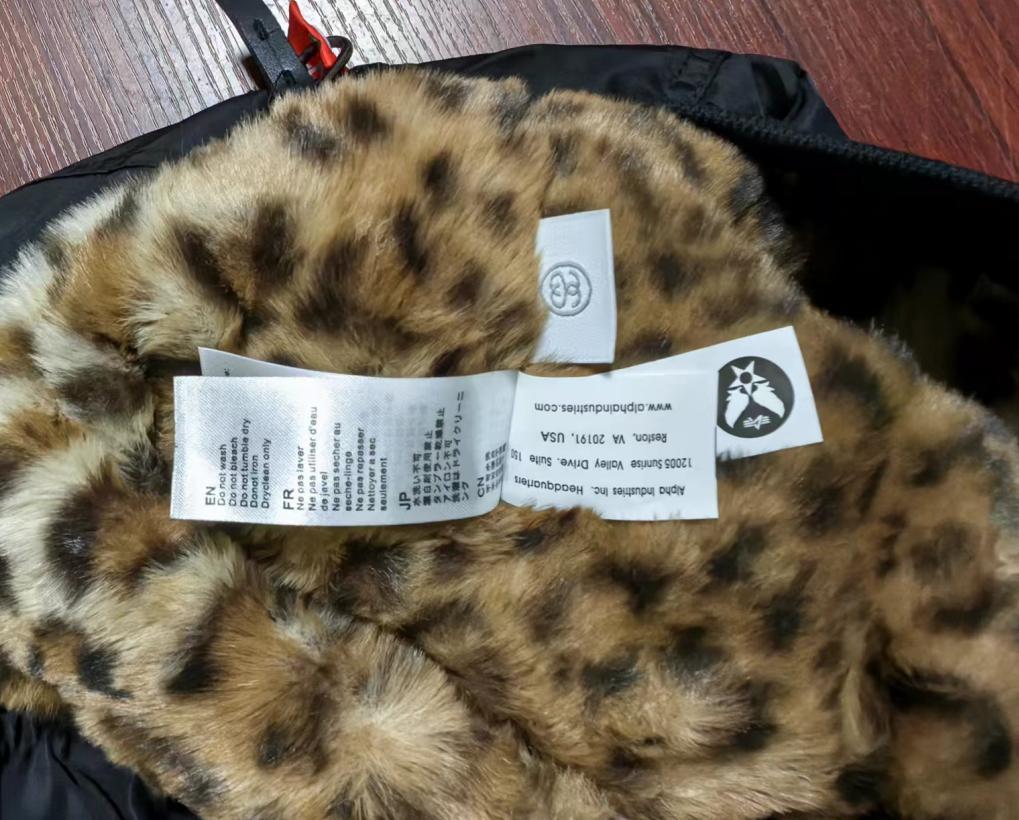 ジャケット・アウター STUSSY ALPHA N-2B SHORT PARKA