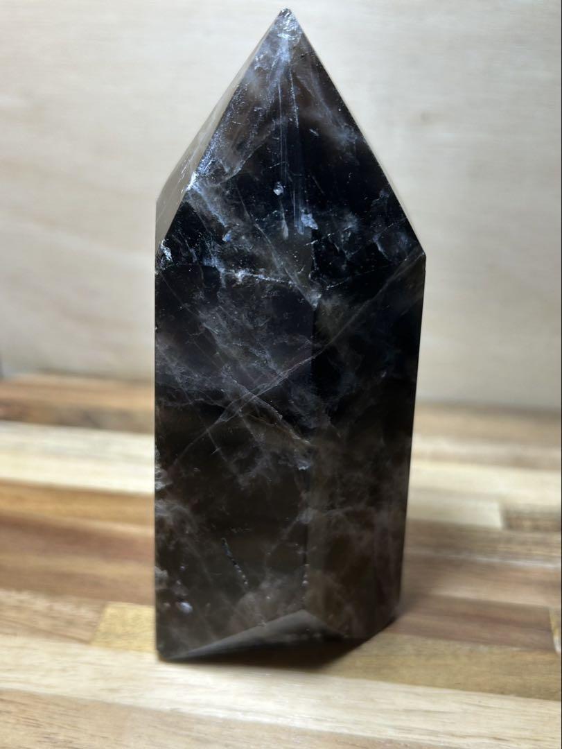 数量は多い  六角柱 モリオン 特大 置物 天然石 パワーストーン 魔除け 542g 置物