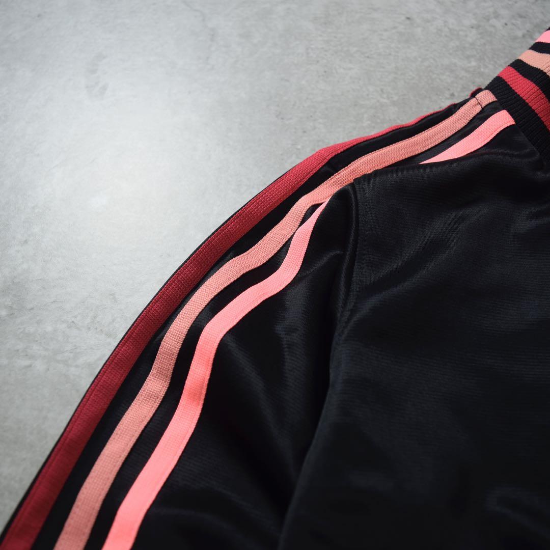 y2k adidas トラックジャケット スリーストライプ ブラック ピンク y2k adidas トラックジャケット スリーストライプ ブラック