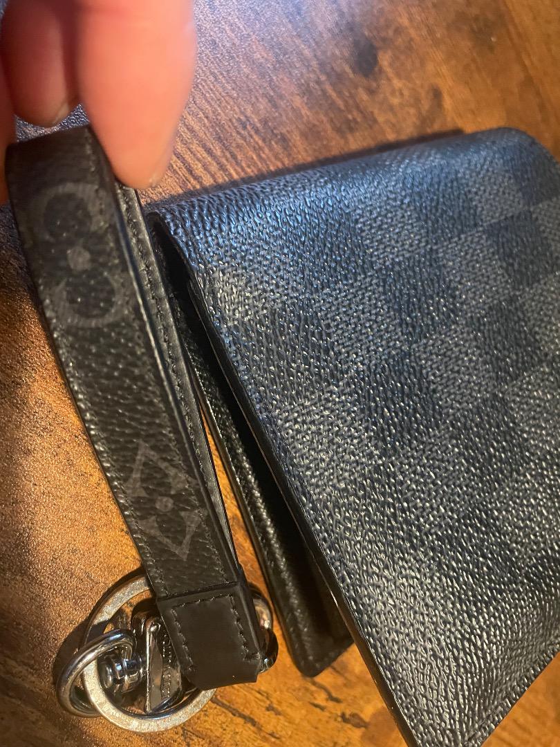 ルイヴィトン　二つ折り財布 とルイヴィトンキーホルダーのお得なセット‼️安い‼️