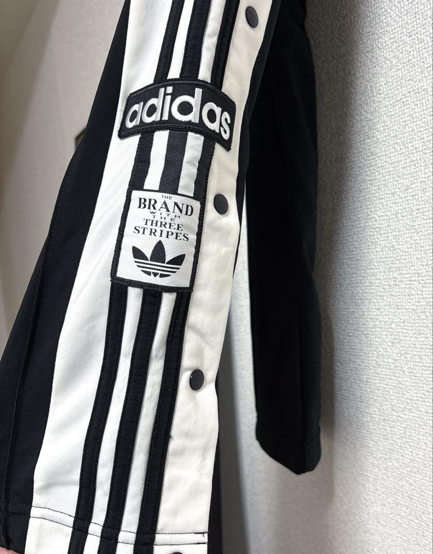 未使用　adidas ジャージ
