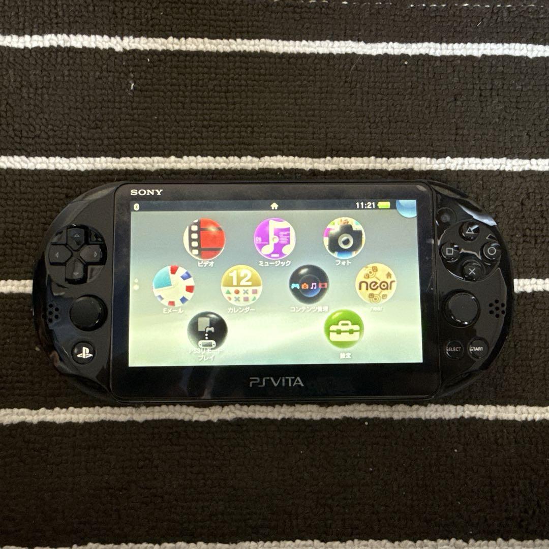 PS Vita 2000 ブラック