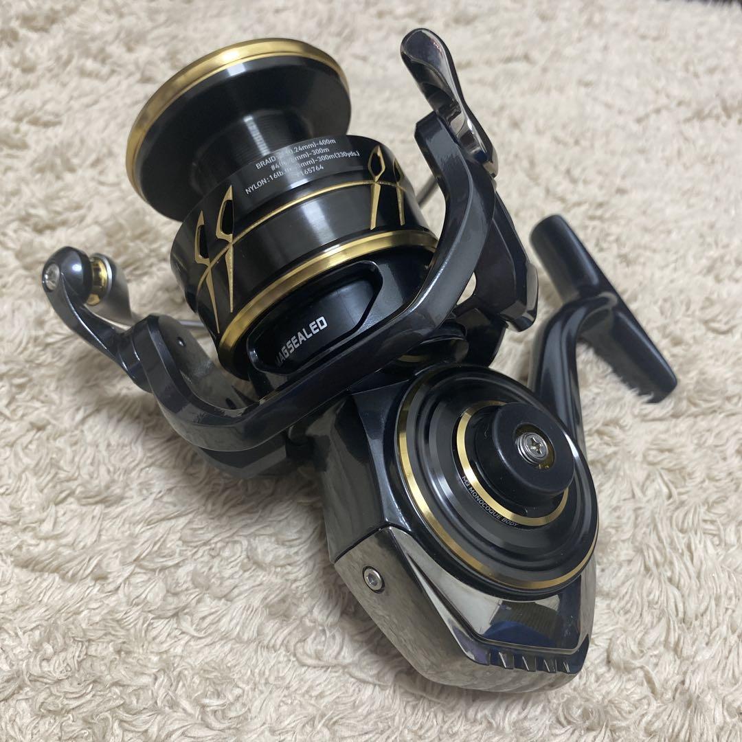 美品　ダイワ カルディア 22 CALDIA SW 8000-H