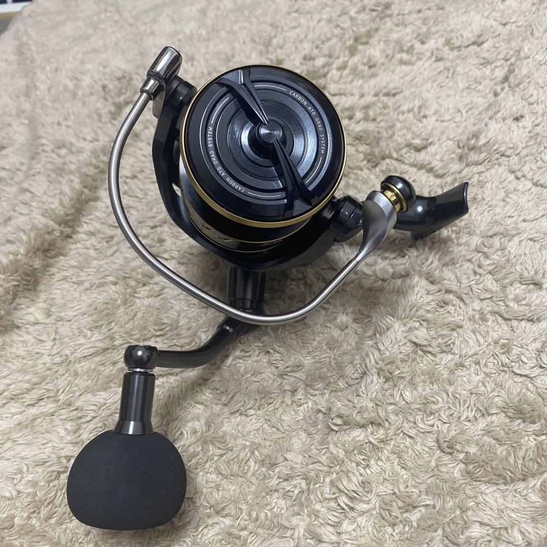 美品　ダイワ カルディア 22 CALDIA SW 8000-H