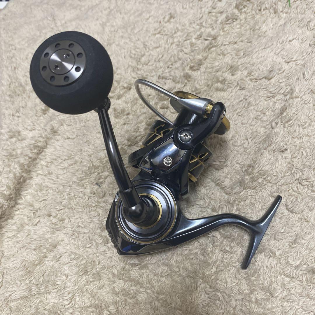 美品　ダイワ カルディア 22 CALDIA SW 8000-H