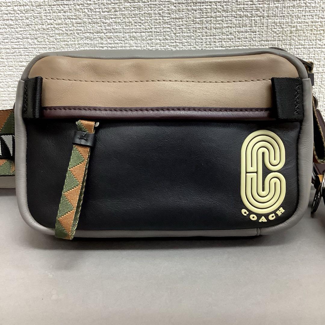 【未使用‼︎】 COACH コーチ ボディバッグ ウエストポーチ ストラップ付