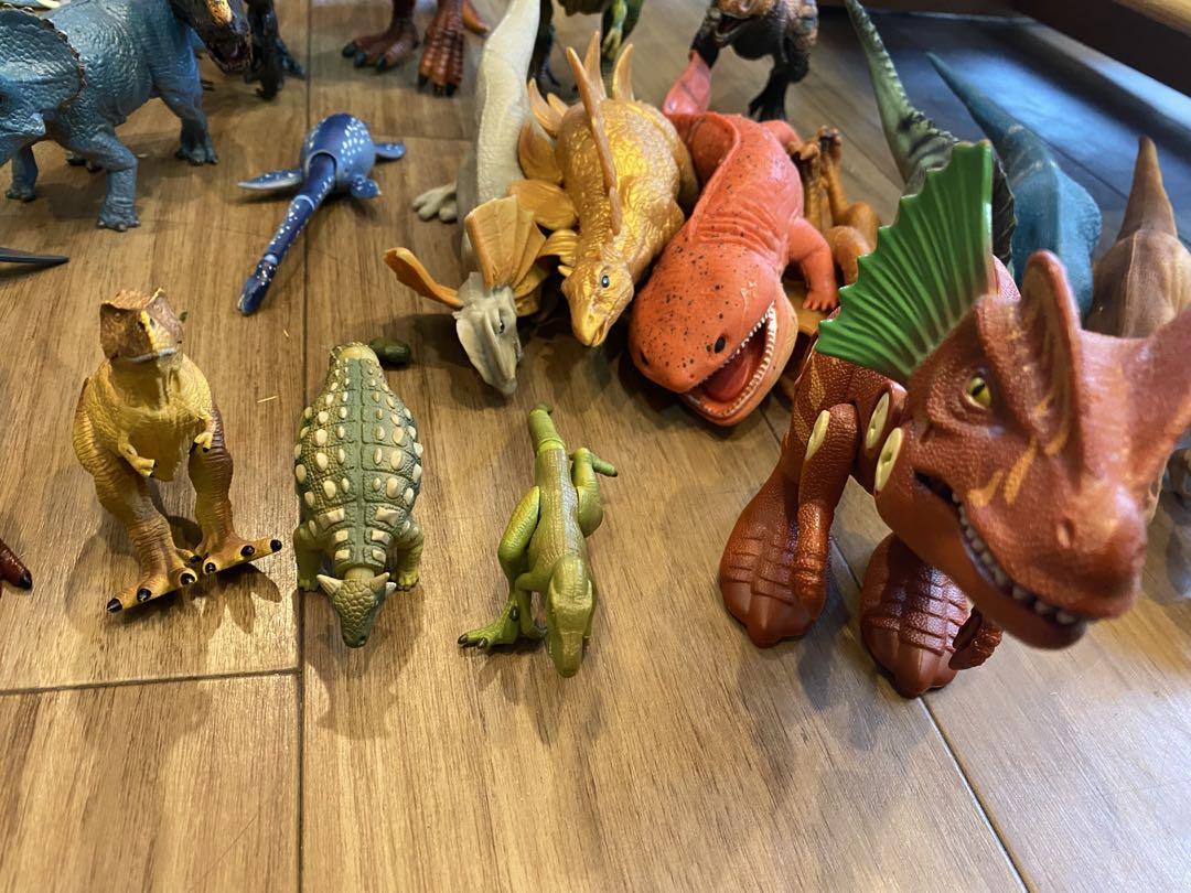 恐竜フィギュア 約52体セット