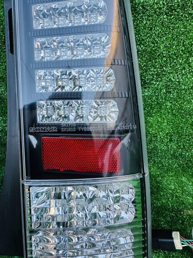 トヨタ bB NCP30系 ソナー LEDテールランプ クリアタイプ 左右