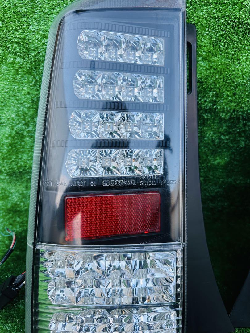 トヨタ bB NCP30系 ソナー LEDテールランプ クリアタイプ 左右