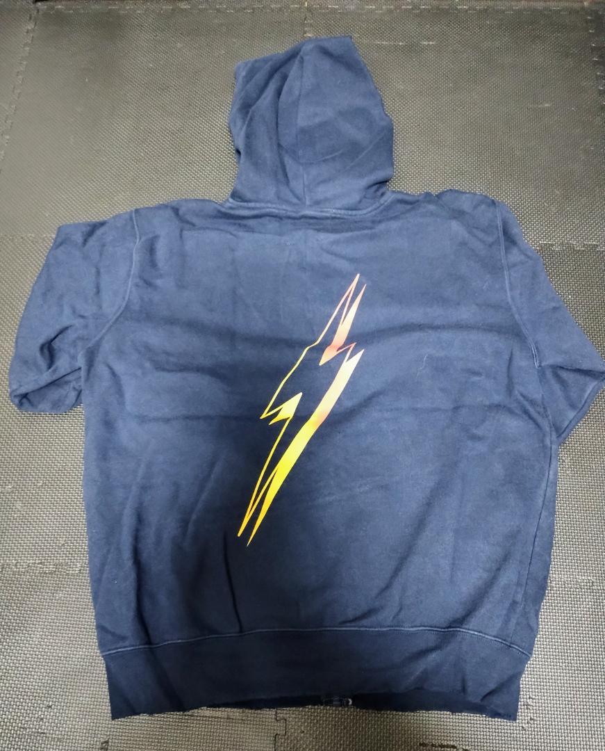 #809John's SURF × lightning bolt