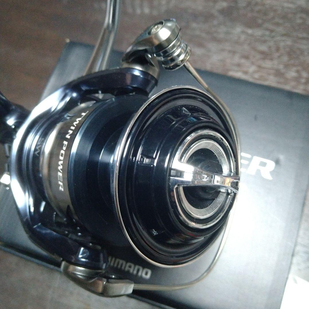 SHIMANO TWIN POWER SW １４０００ＸＧスピニングリール