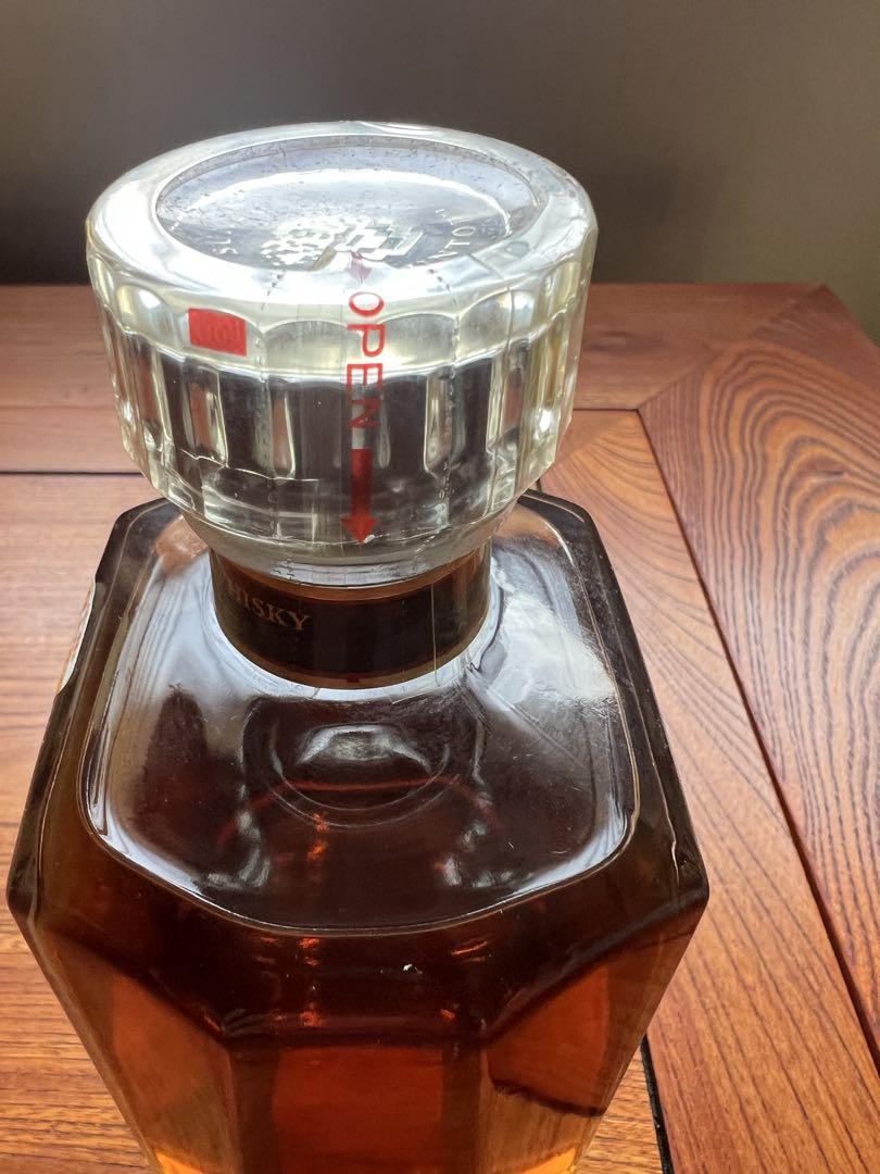 サントリーローヤル12年 スリムボトル 660ml 40％ 古酒未開栓 箱なし