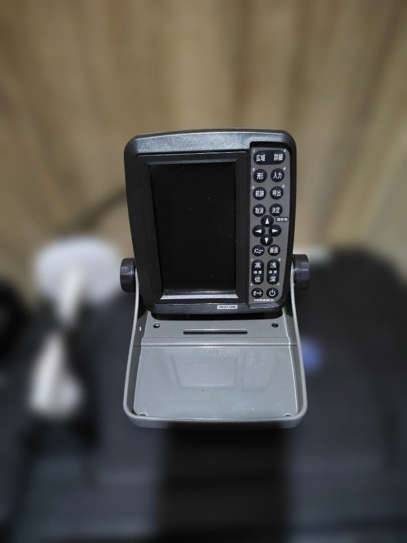 魚群探知機 小型目立った傷や汚れなし