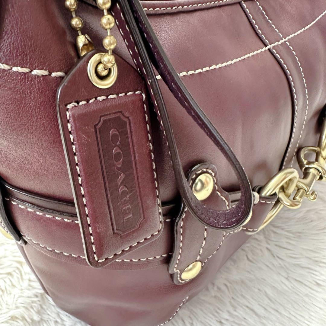 ✟ COACH