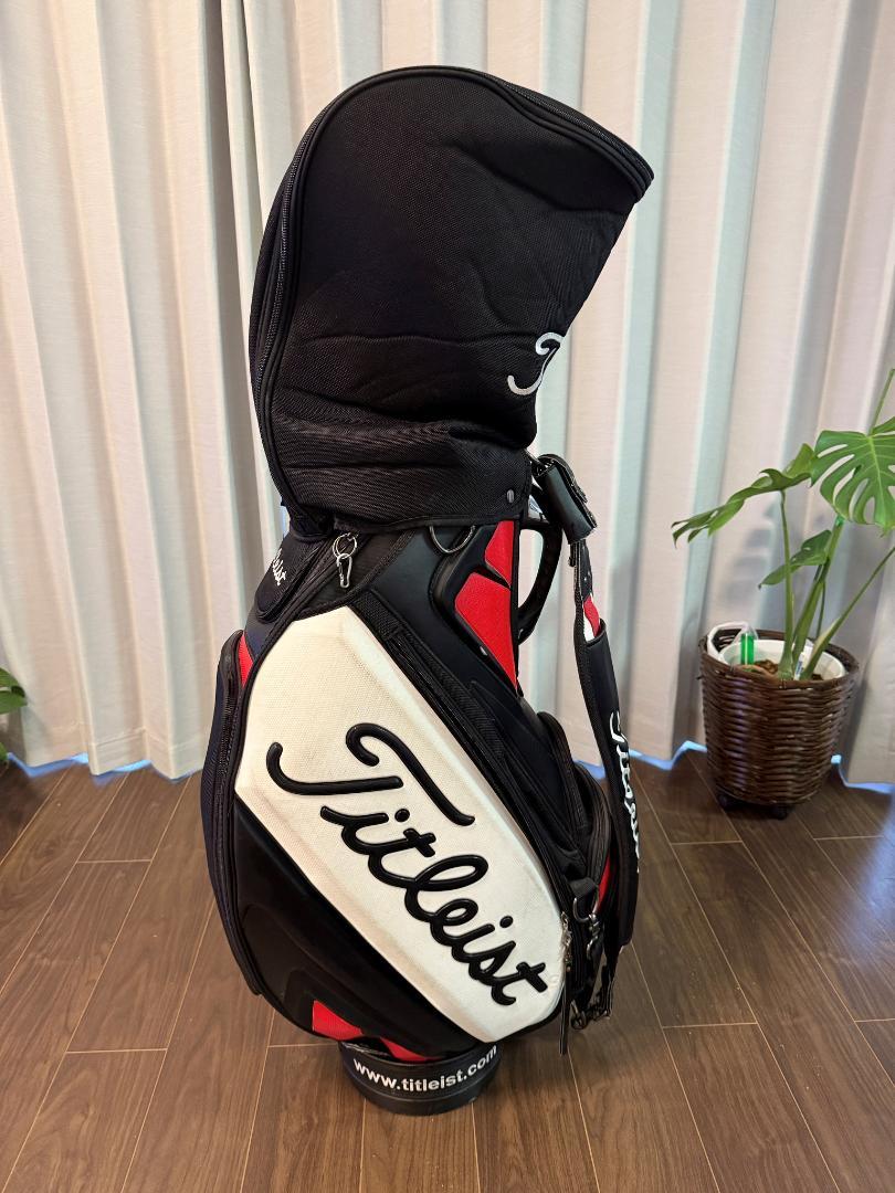 Titleist キャディバッグ 黒/赤/白 Titleist キャディバッグ 黒赤白 - メルカリ