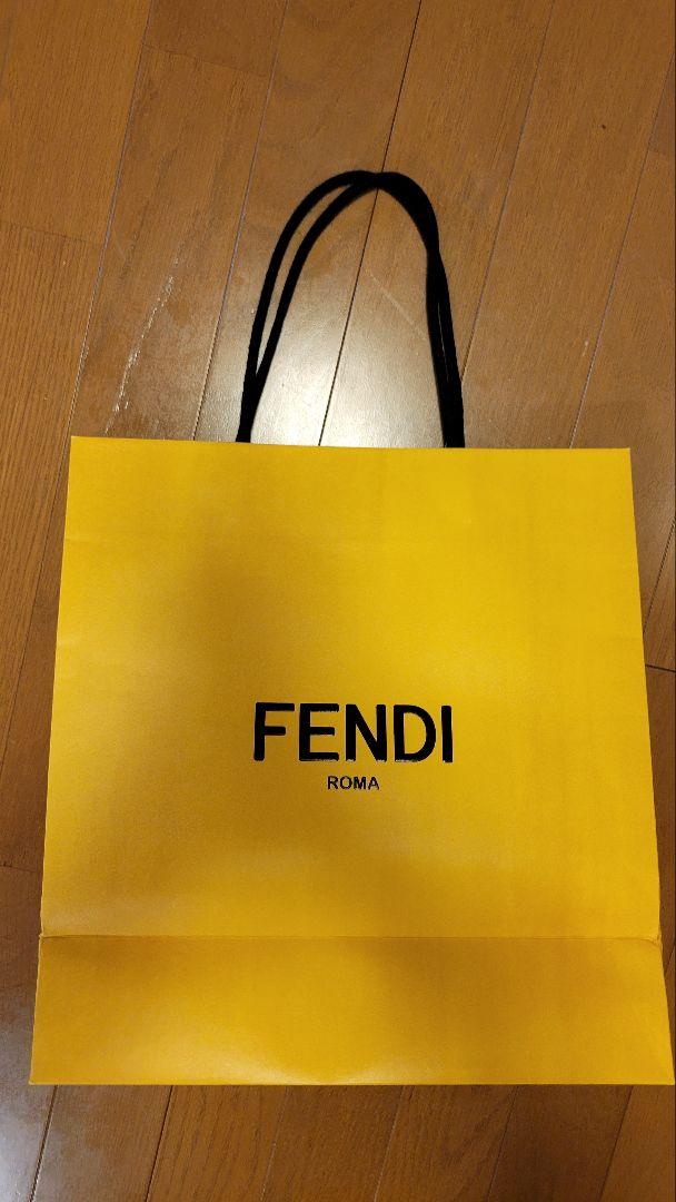 【FENDI】Fendilicious コットンTシャツ 半袖 新品タグ付き