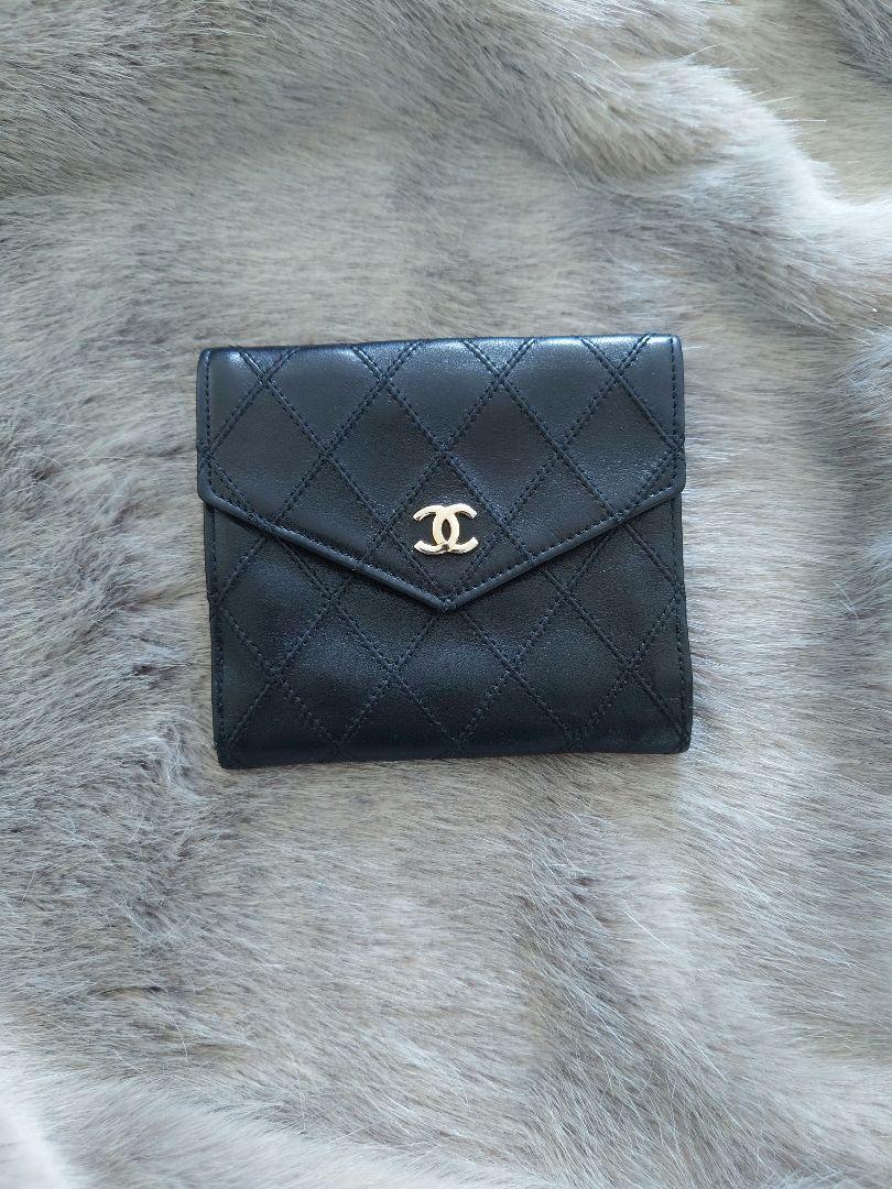 【極美品】【CHANEL】【付属品完備】ビコローレ ラムスキン 折り財布
