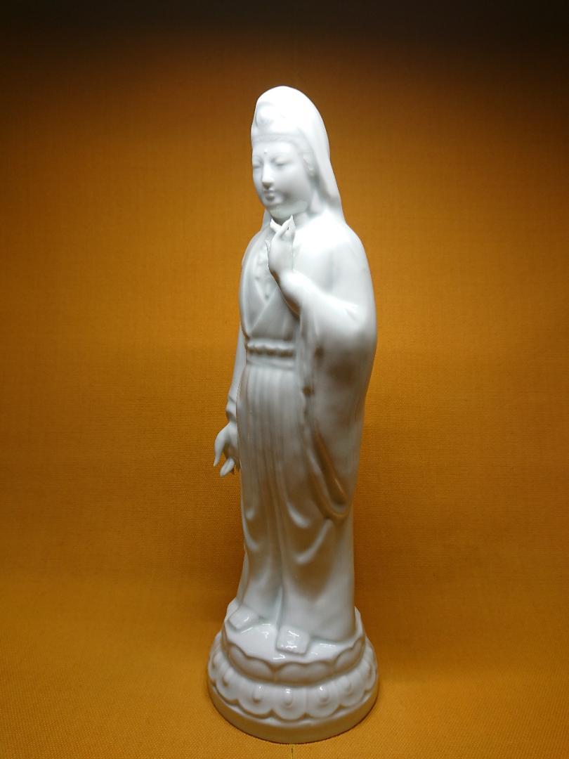 【美品】仏教美術　観音　仏像　白磁　置物　インテリア　工芸品　美術品　A1240
