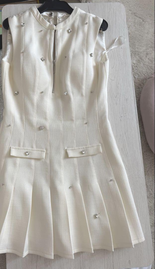 ROBE de FLEURS ホワイトフレアドレス