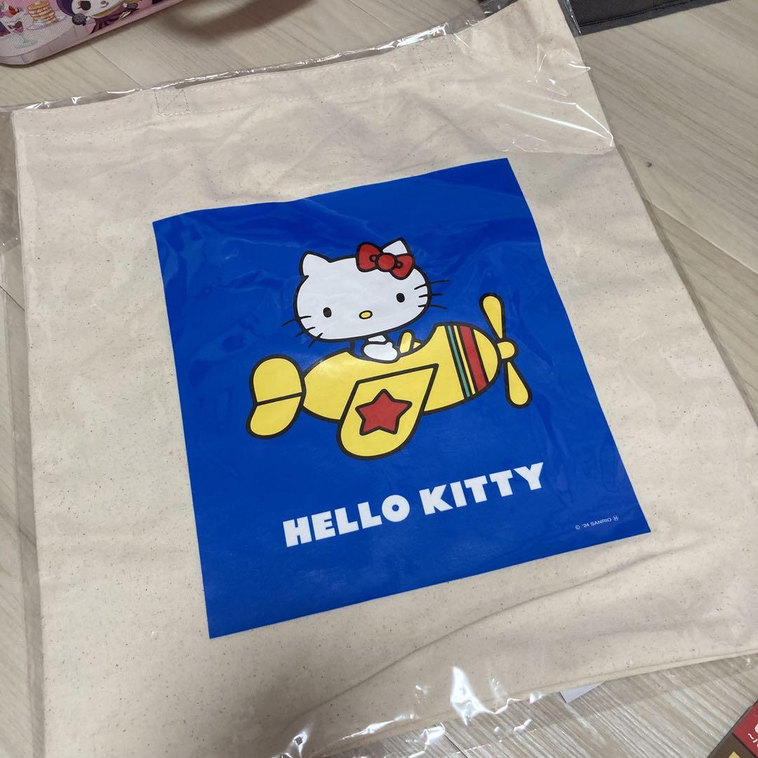 サンリオ　ハローキティ　くじ　フィギュア　ガチャ　マスコット　ぬいぐるみ