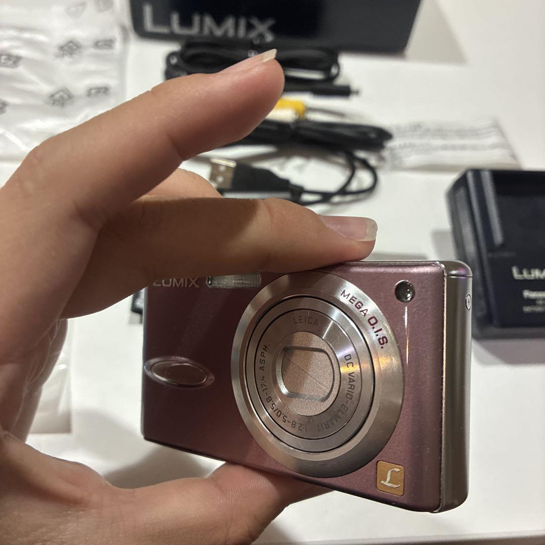 き*助様 LUMIX DMC-FX8 ピンク本体と付属品