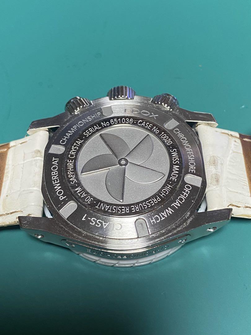 可愛いクリスマスツリーやギフトが！ エドックスEDOXクロノオフショア1 クロノグラフ10020-3B-BN2中古 時計