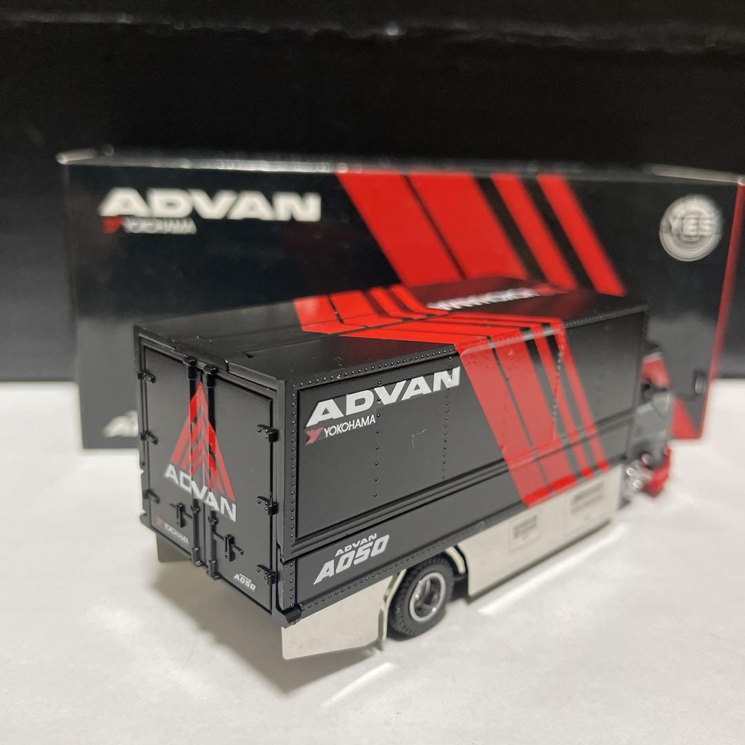 1/64 アドバン　エルフ　YES PEAKO ADVAN AOSO ミニカー