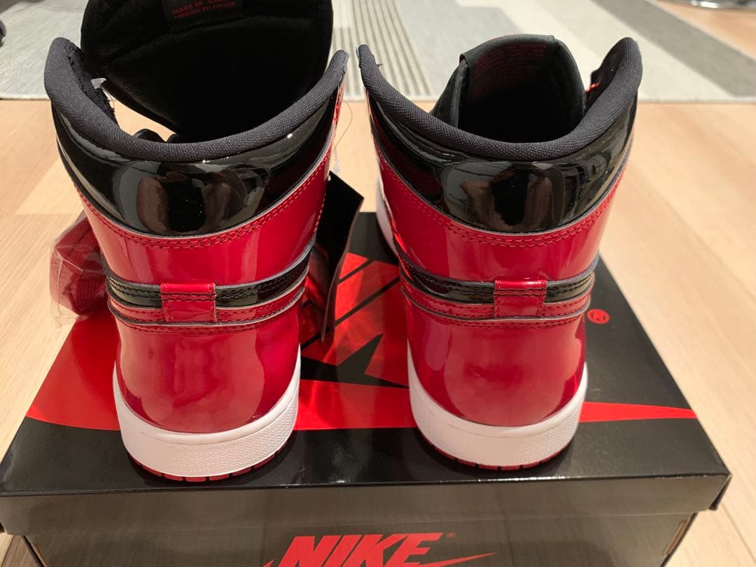 Nike Air Jordan 1 High OG Patent Bred