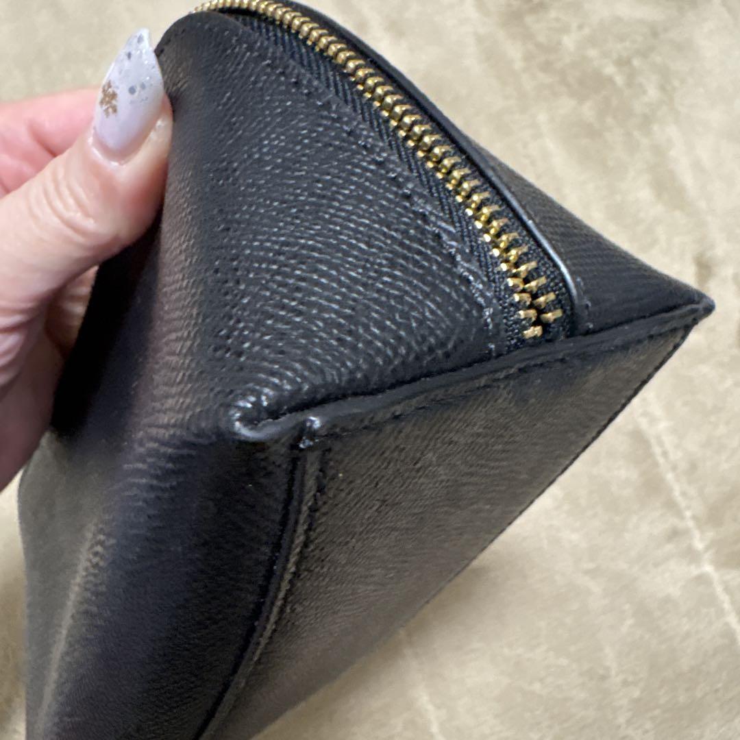 【値下げ中】COACH ブラック レザー ポーチ　新品未使用