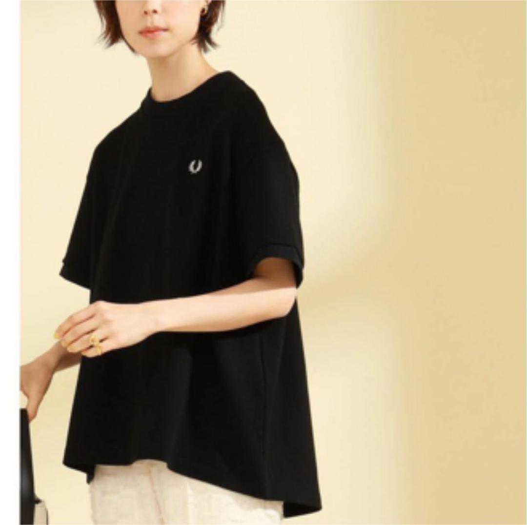 FRED PERRY × Ray BEAMS / 別注 オーバーサイズ Tシャツ - メルカリ FRED PERRY × Ray BEAMS / 別注 オーバーサイズ Tシャツ - メルカリ