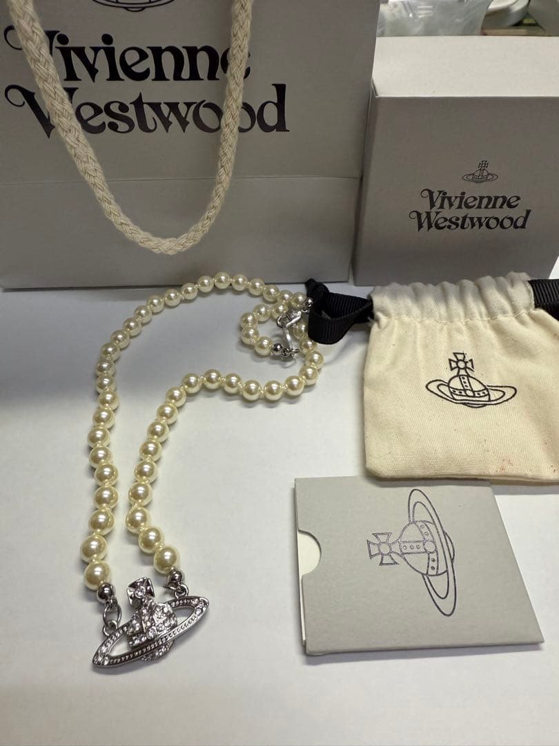 Vivienne Westwood パール チョーカー