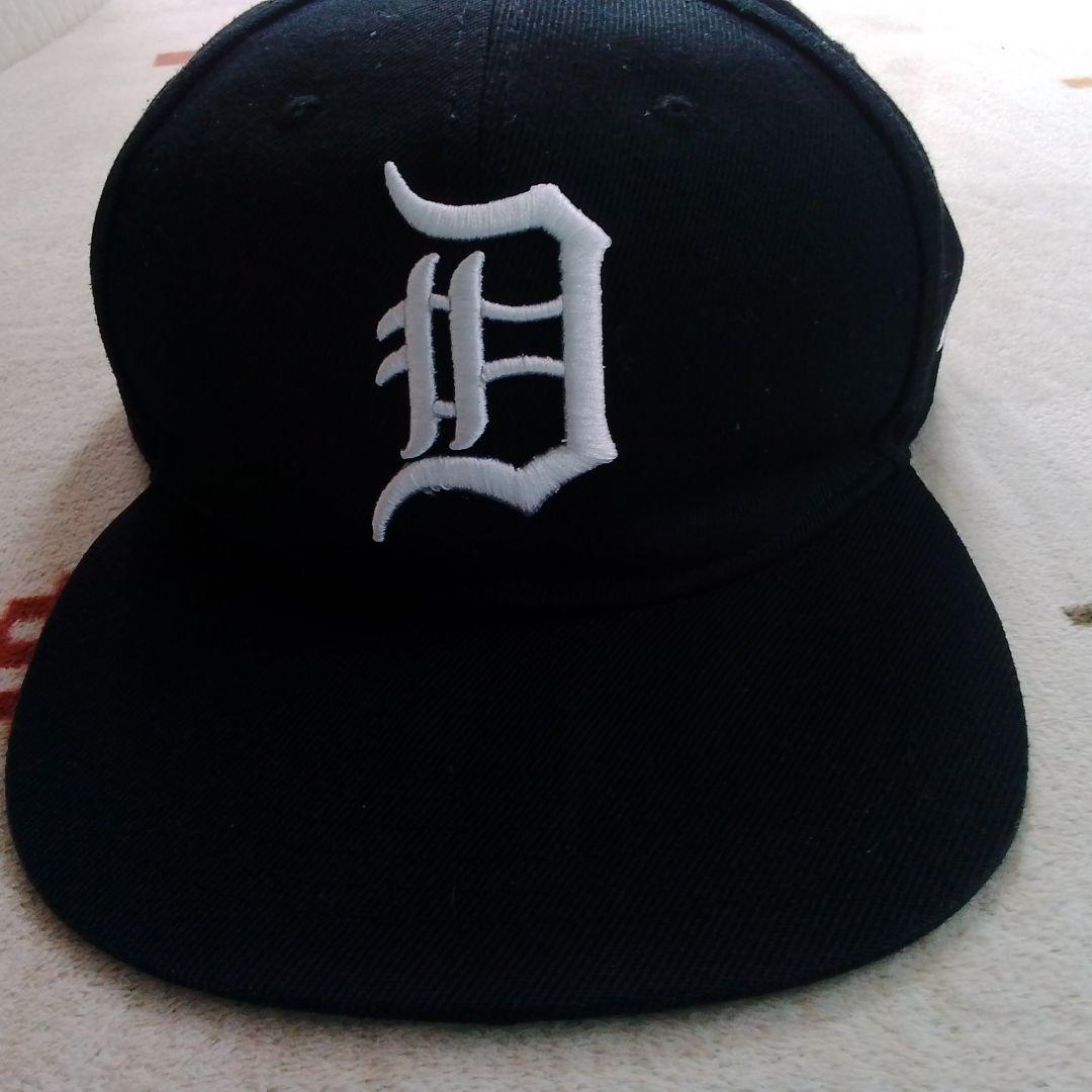 New Era Dロゴ スナップバックキャップ 黒