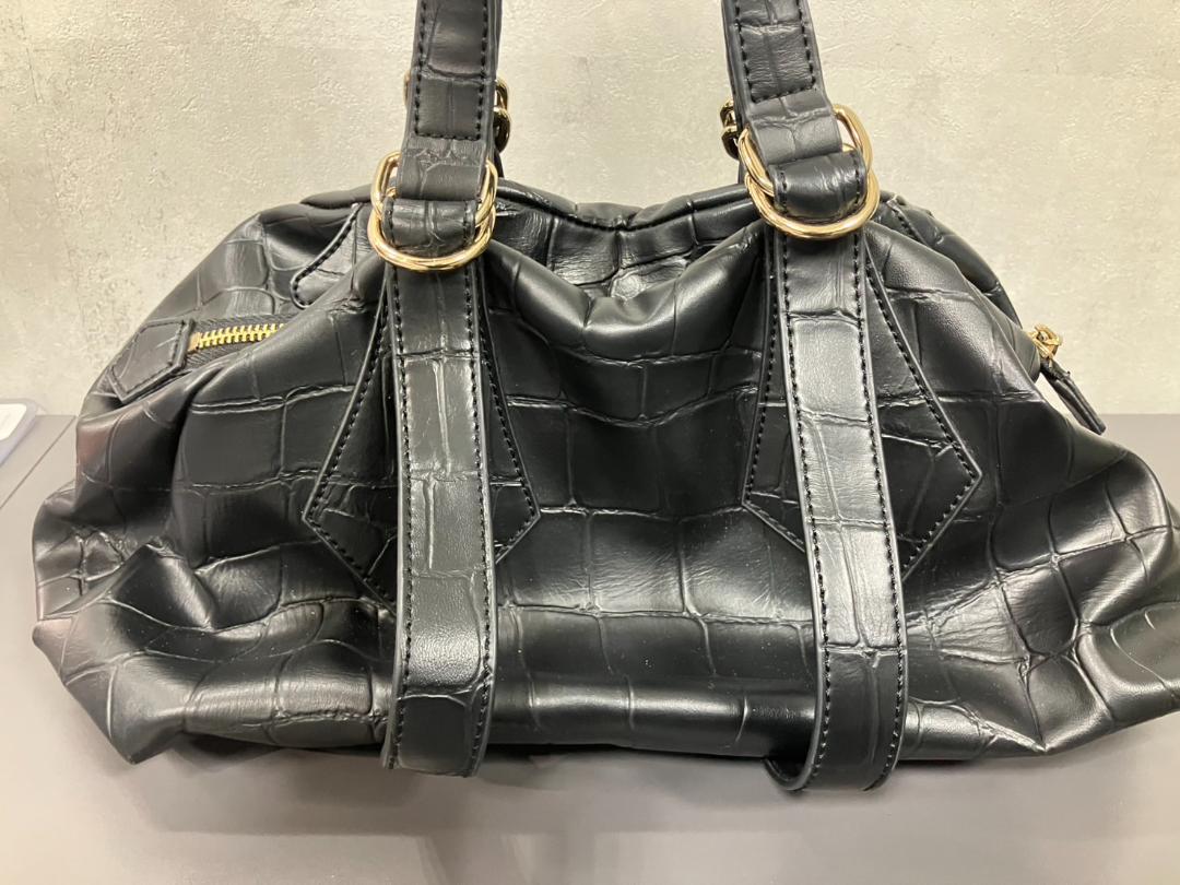H7-115 Vivienne Westwood ヴィヴィアン クロコ風 バッグ
