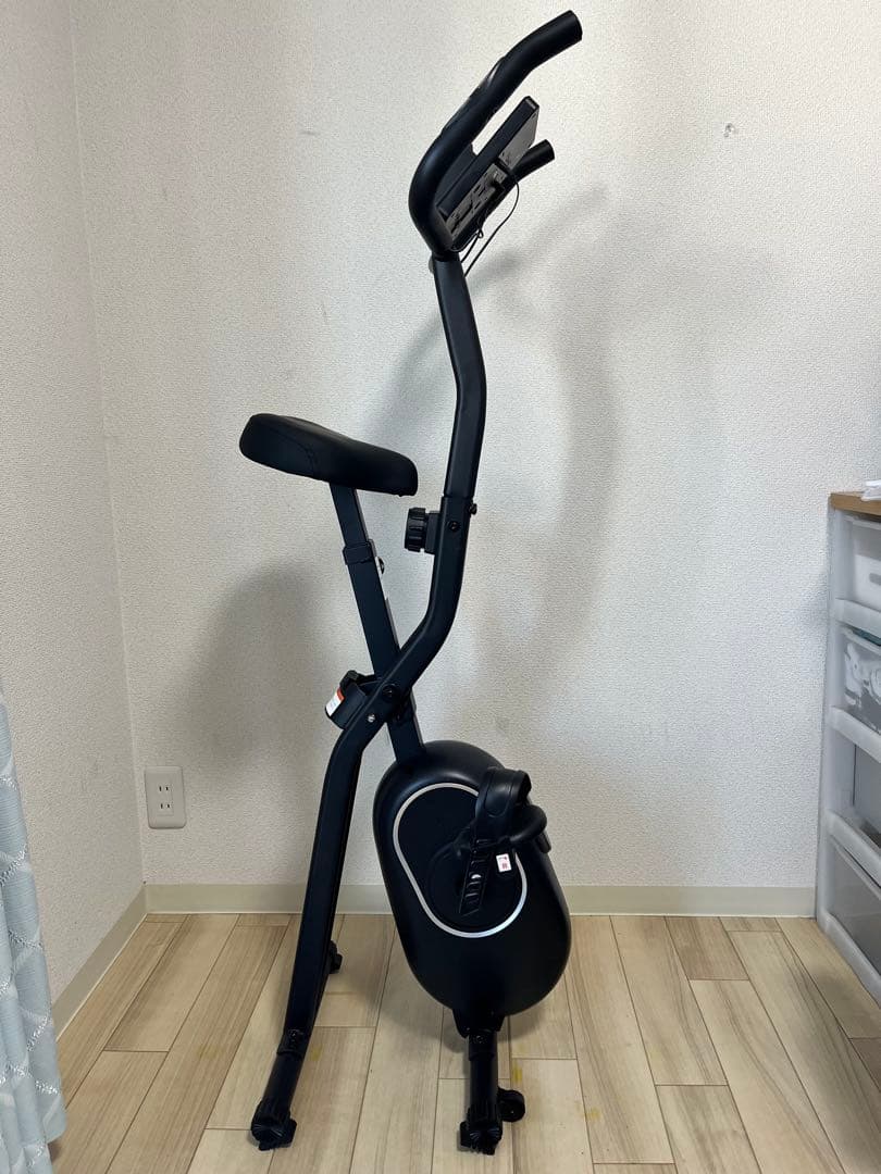 STEADY フィットネスバイク目立った傷や汚れなし