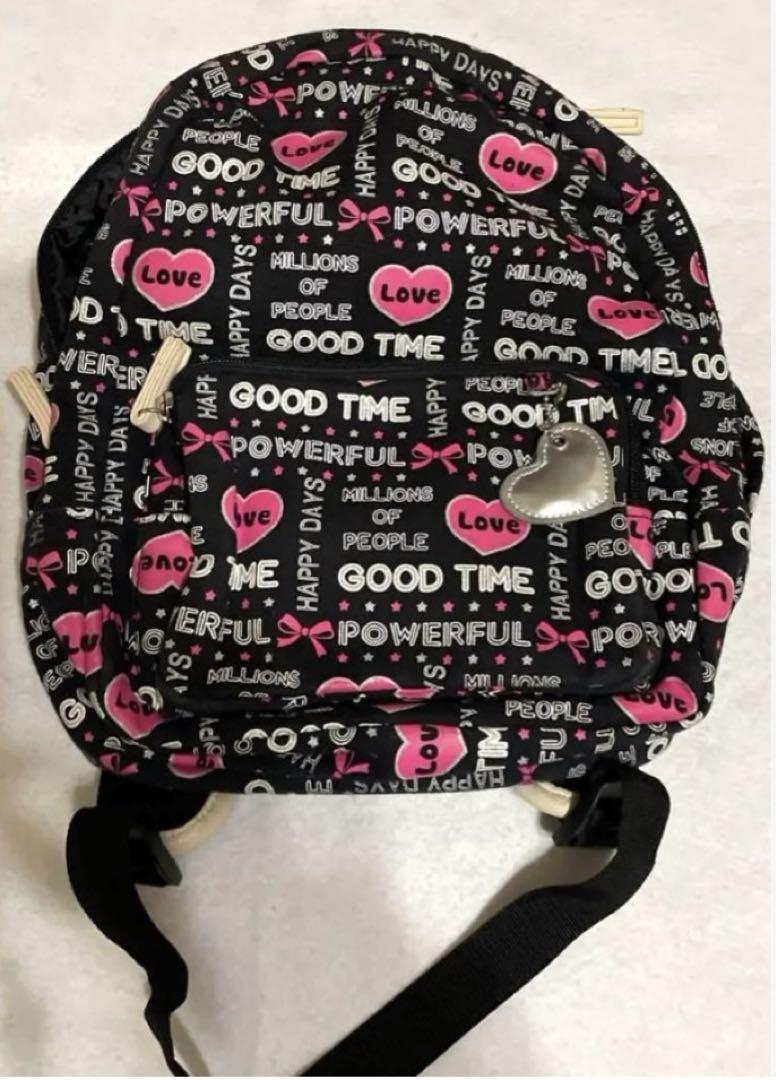 新品タグ付】familiar ポシェット 旧モデル ☆完売品☆ グリーン