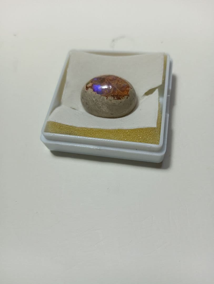 天然オパールルース