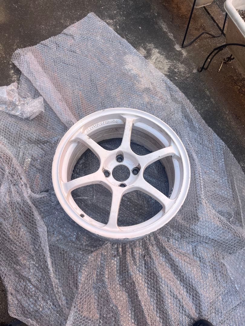 YOKOHAMA advan rg2 16inc 8J＋38 pcd100 4h