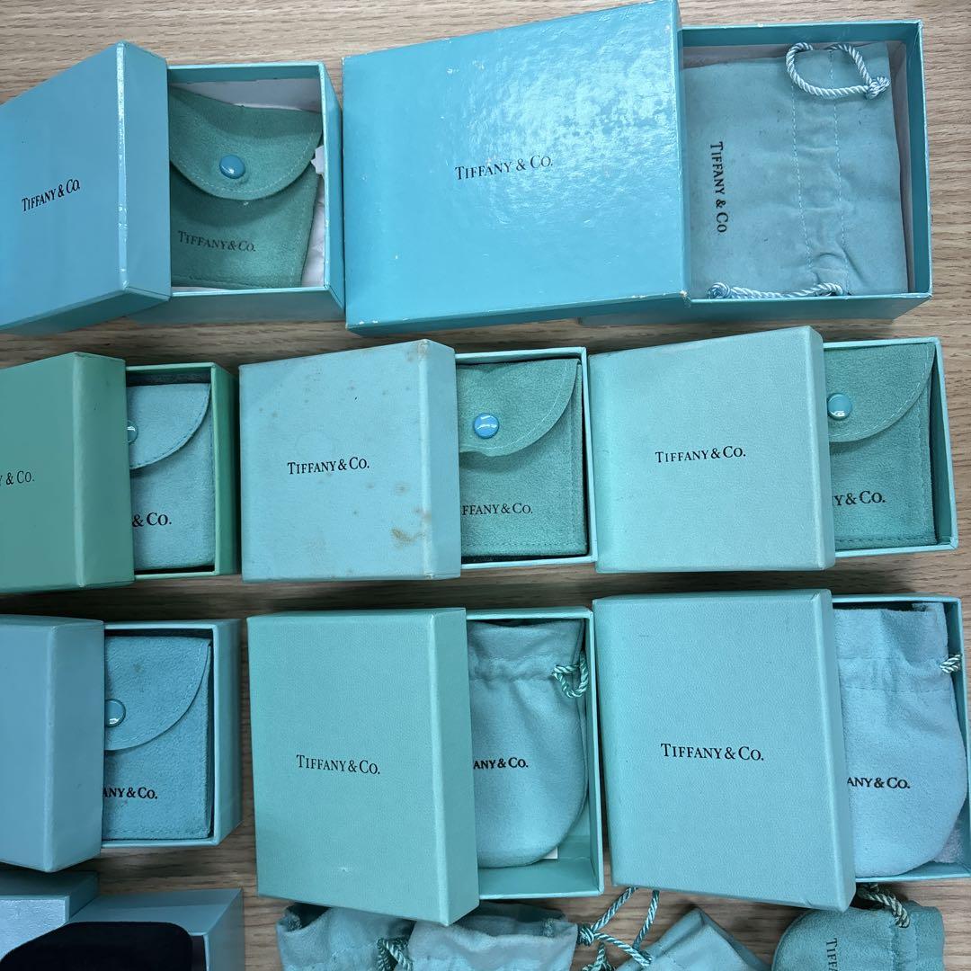 Tiffany & Co. ボックスとポーチ セット