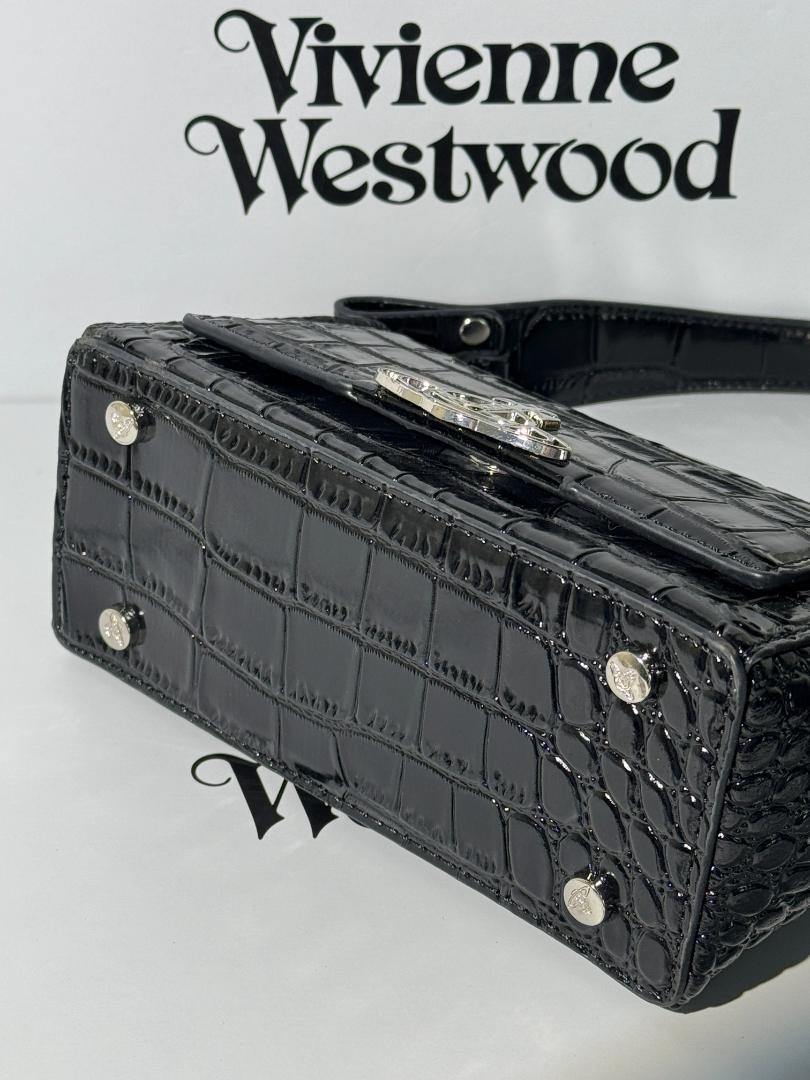 楽天市場】Vivienne Westwood ヴィヴィアンウエストウッド SHINY