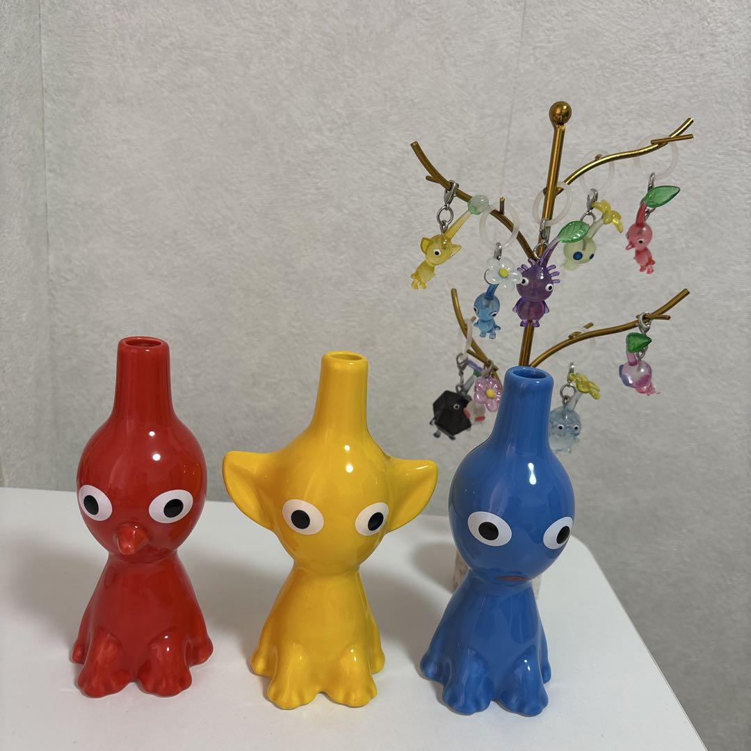 ピクミン花瓶、めじるしアクセサリー