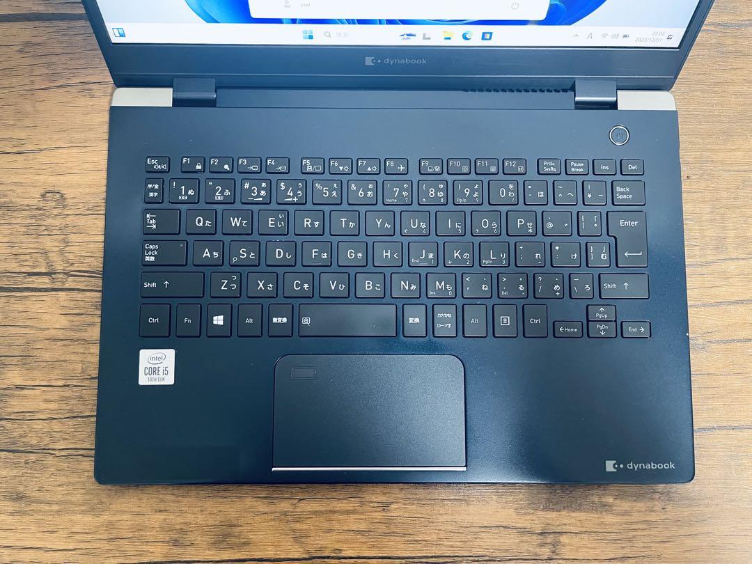 dynabook G83 第10世代Corei5 8GB 256GB IGZO